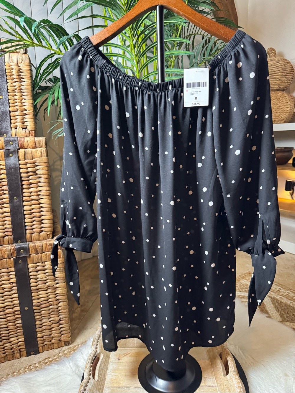 Forever 21 Black Polka Dot sheer Off-Shoulder Tie-Sleeve Tunic mini dress